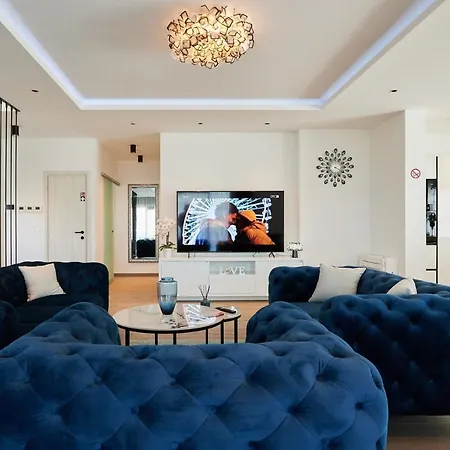 Luxury Cor Mare With Pool Villa