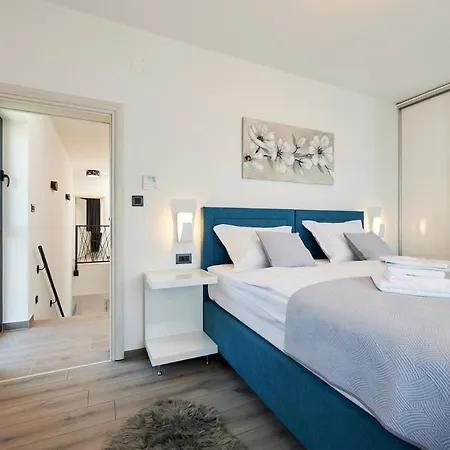 Luxury Cor Mare With Pool Villa Trogir