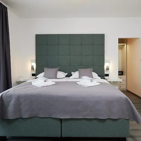 Luxury Cor Mare With Pool Villa