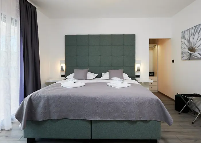 Luxury Cor Mare With Pool Villa