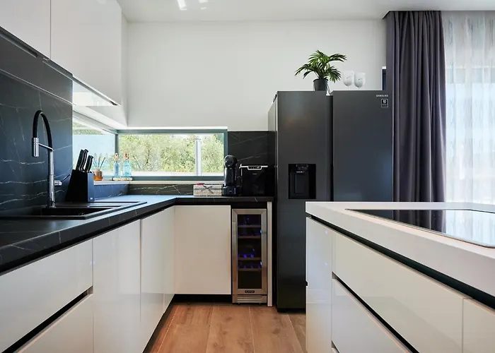 Luxury Cor Mare With Pool Trogir