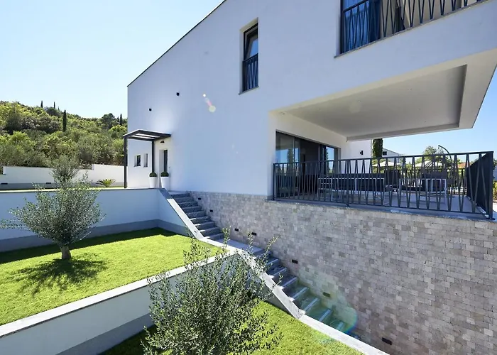 Villa Luxury Cor Mare With Pool