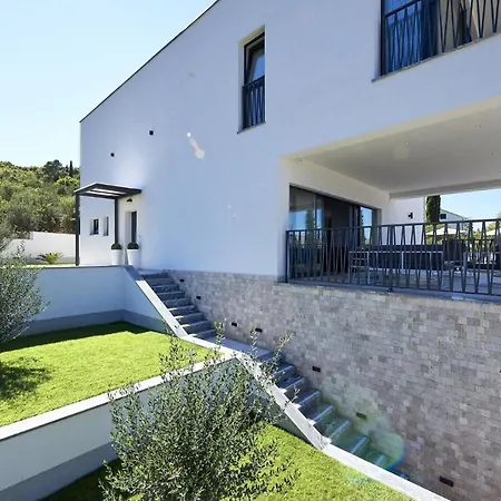 Vila Luxury Cor Mare With Pool