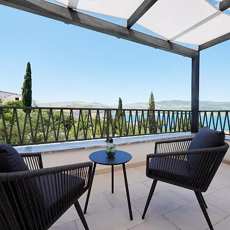 Luxury Cor Mare With Pool Vila Trogir