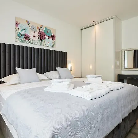 Vila Luxury Cor Mare With Pool