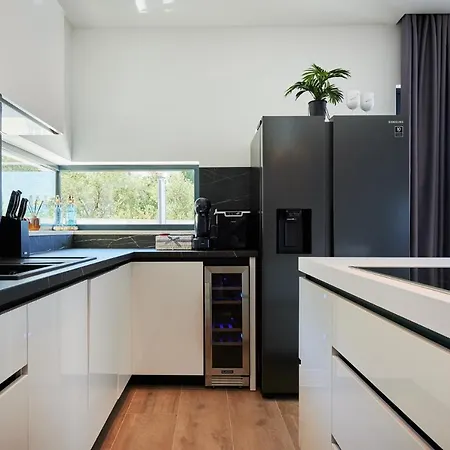 Luxury Cor Mare With Pool Trogir